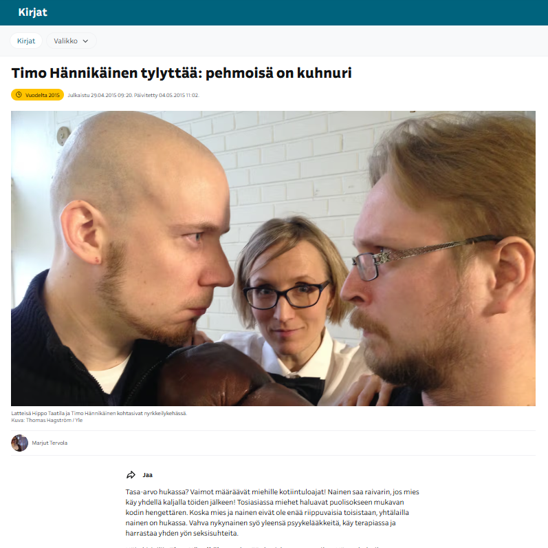 Kuvassa Timo Hännikäinen ja kaksi Yle:n toimittajaa 2015
