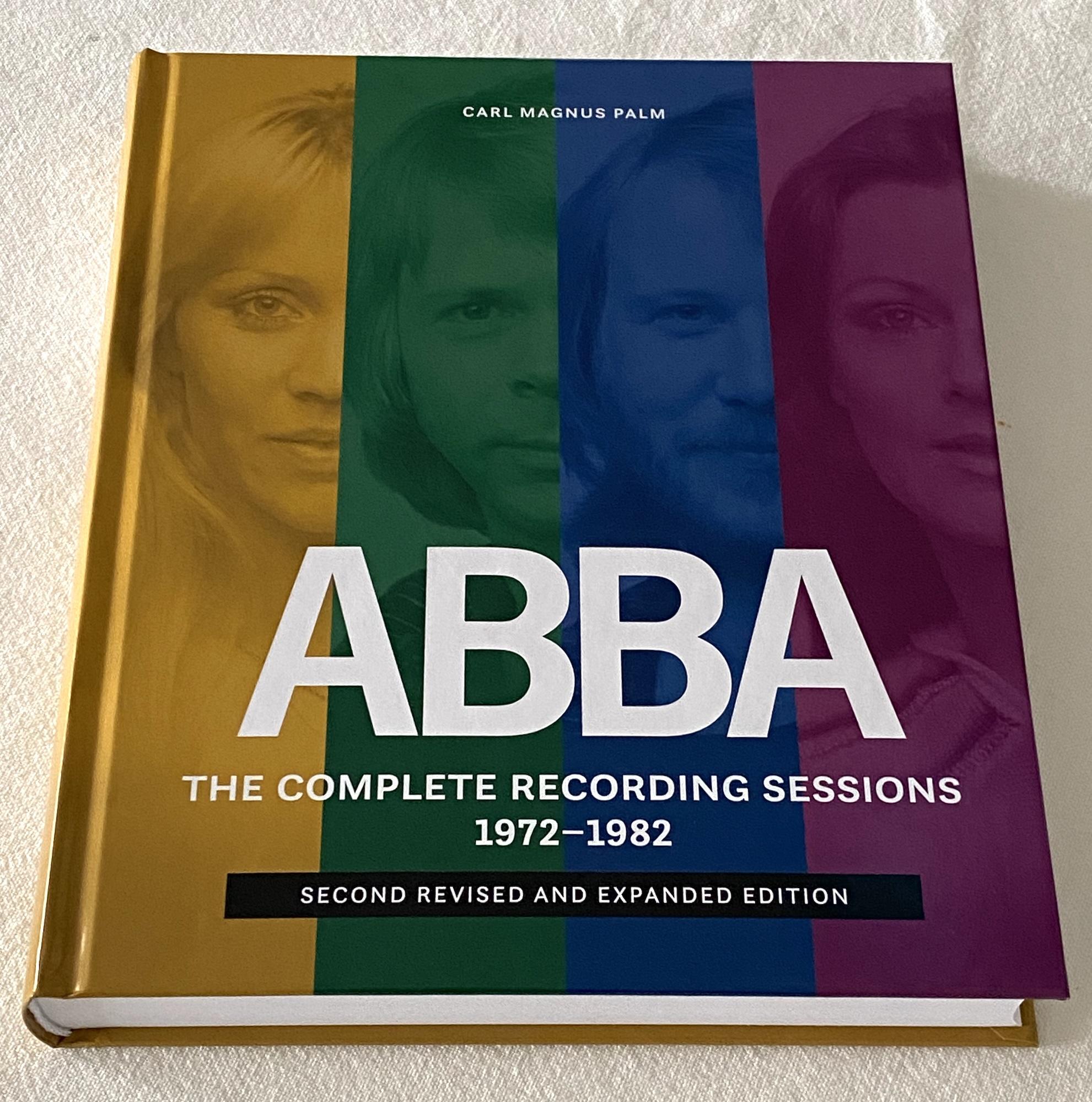 Kirja. Carl Magnus Palm: Abba. The complete recording sessions 1972–1982. Second revised and expanded edition.